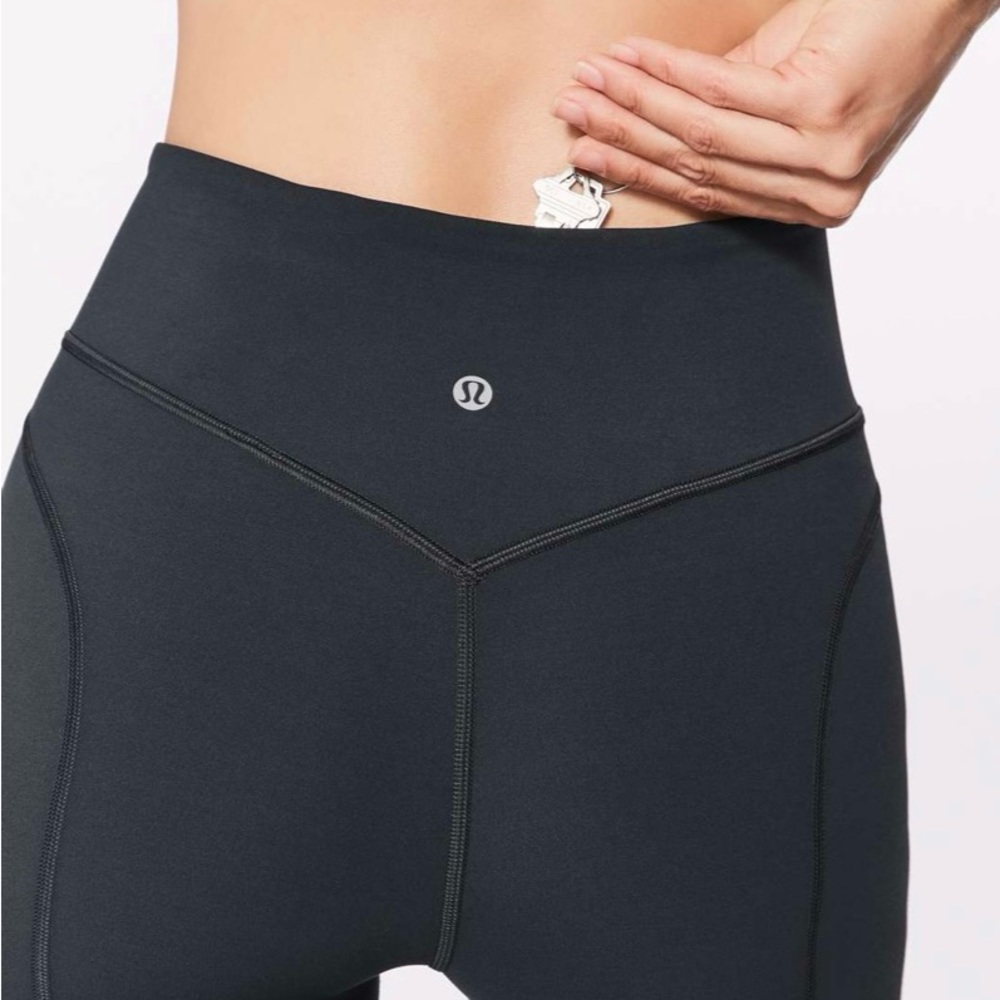 Lululemon Pushing Limits View 2